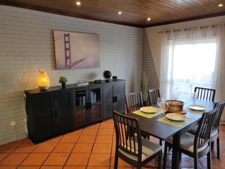 Guestready - Charming Accents Near The Beach Apartment Sesimbra Exterior foto